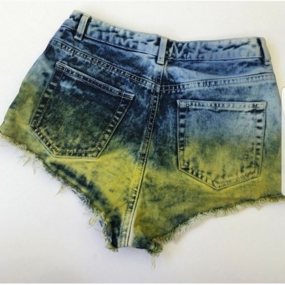 Top Shop Acid Wash Two Color Moto Shorts Spring Summer Daisy Dukes Bohemian - Picture 6 of 8